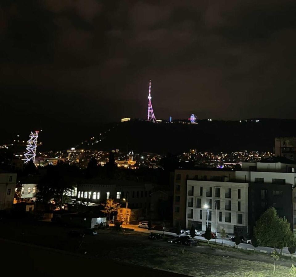 Apartment - "Exclusive" Tbilisi Ngoại thất bức ảnh