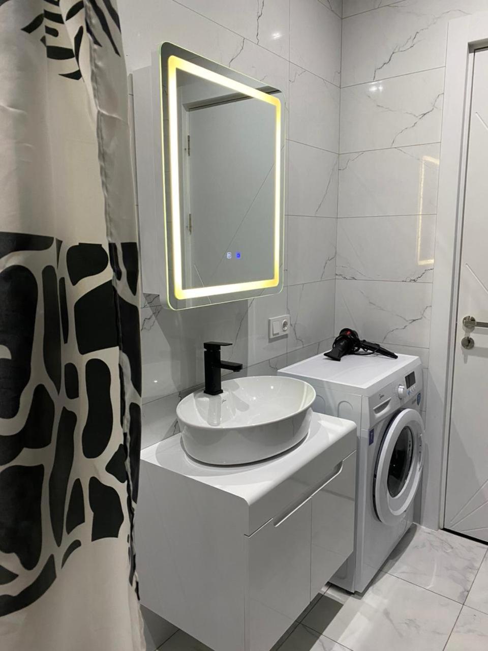Apartment - "Exclusive" Tbilisi Ngoại thất bức ảnh